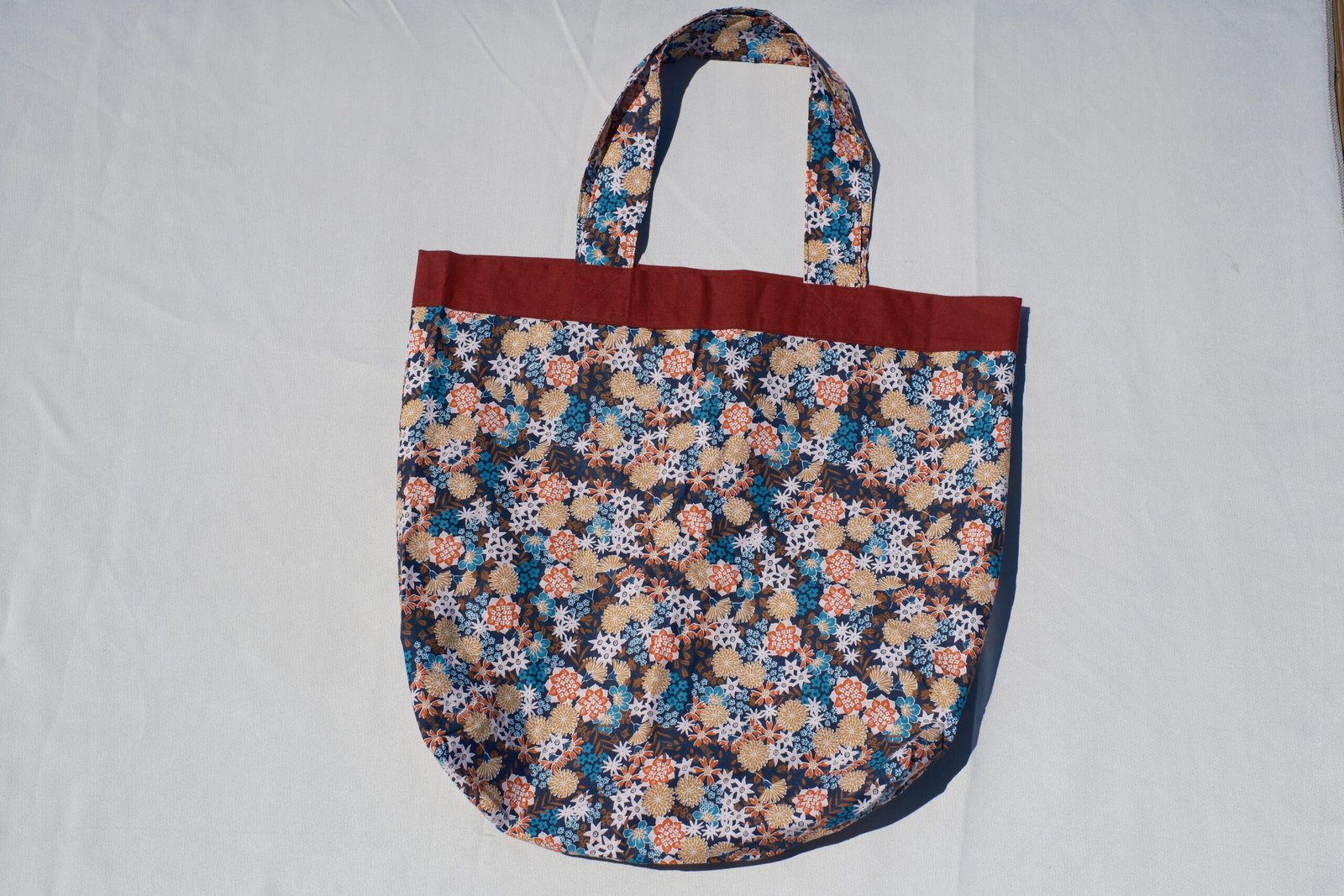 🧵 Tote Bag XL — Le sac qui vous suit partout