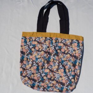 🧵 Tote Bag XL — Le sac qui vous suit partout