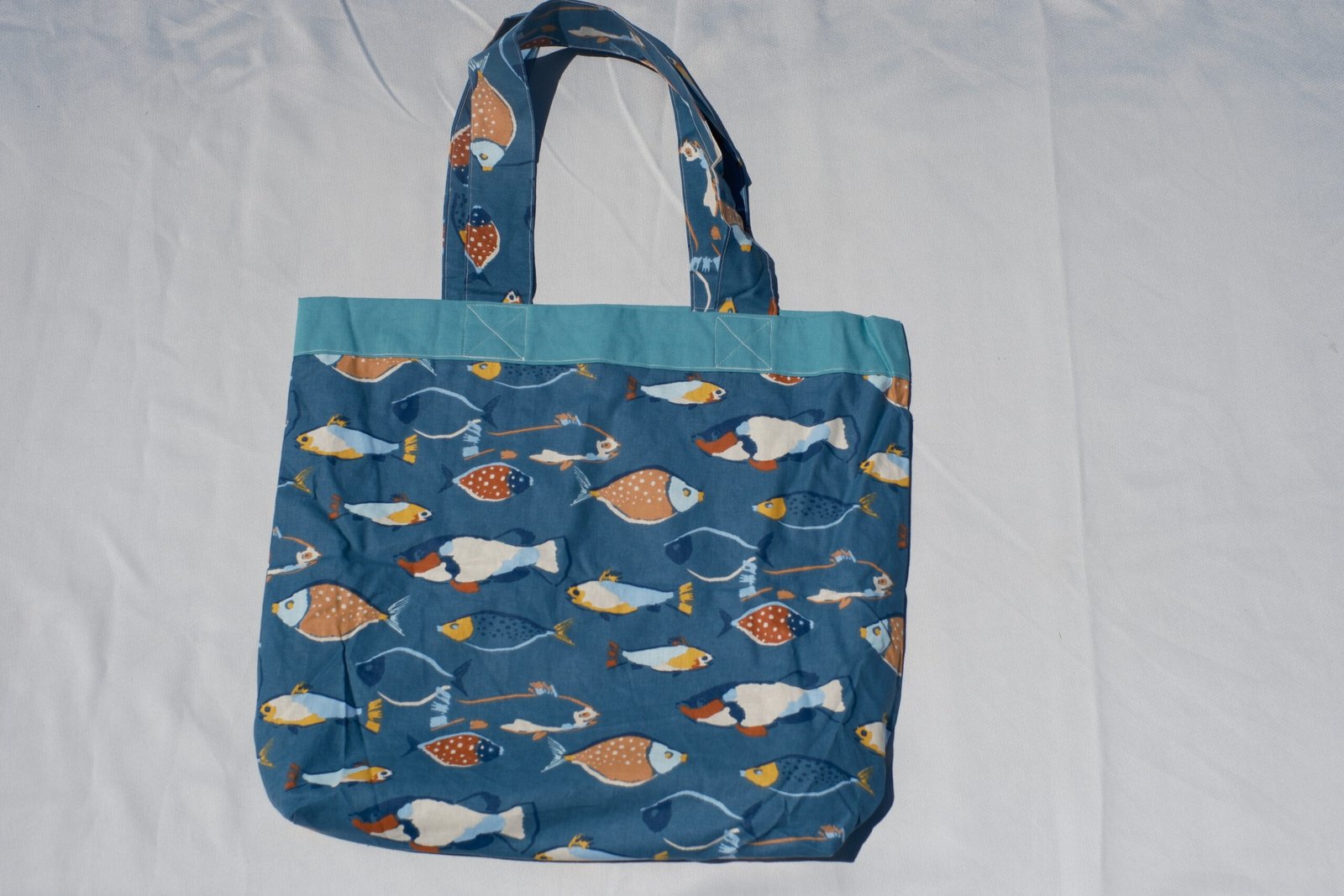 🧵 Tote Bag XL — Le sac qui vous suit partout