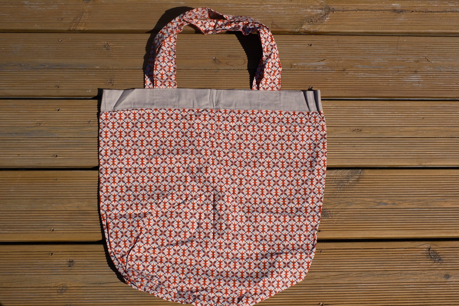 🧵 Tote Bag XL — Le sac qui vous suit partout