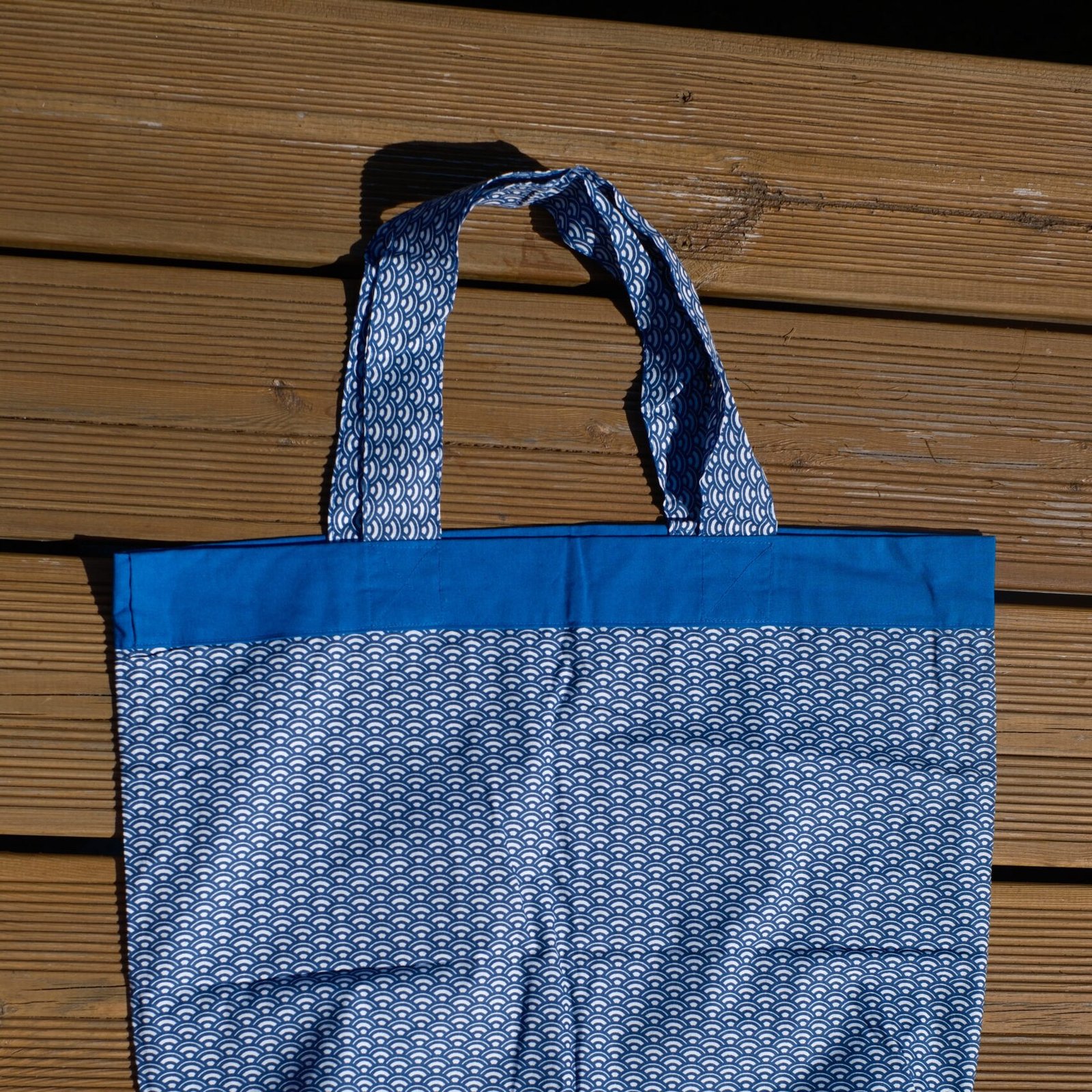 🧵 Tote Bag XL — Le sac qui vous suit partout